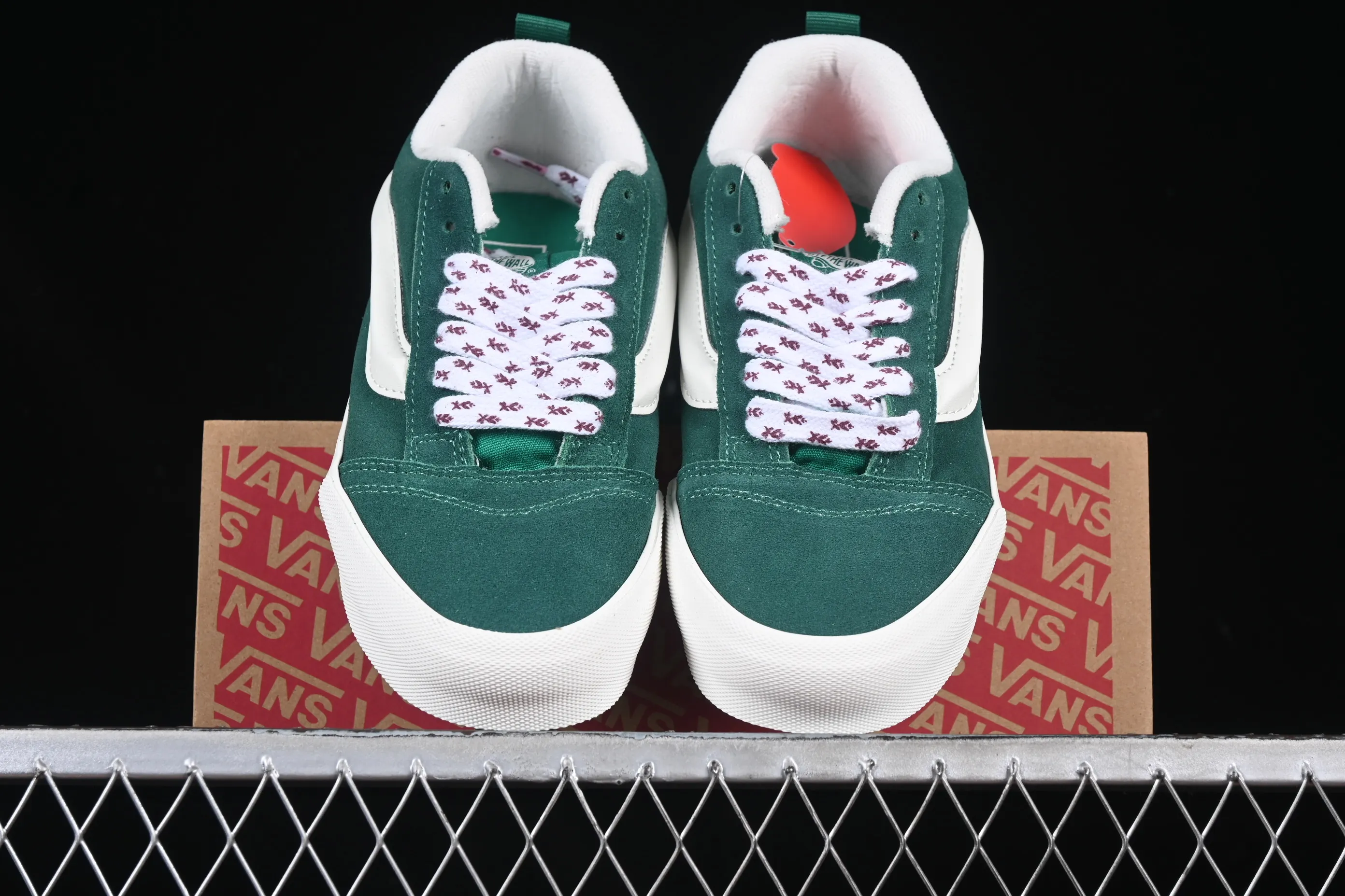 All categories Vans Vans series Vans Low Vans low-top Vans Knu Skool Vans low-top retro casual fat bread shoes VN000D6ZBR1